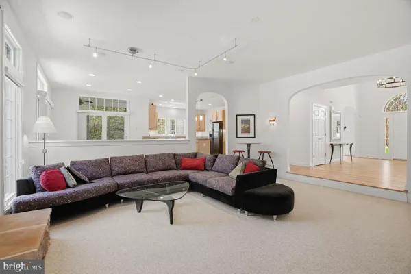 $1,400,000 | 5912 Tall Branches Pass, Clarksville, MD 21029