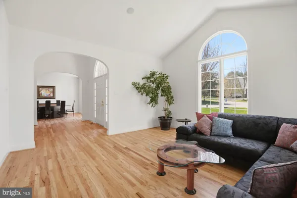 $1,400,000 | 5912 Tall Branches Pass, Clarksville, MD 21029