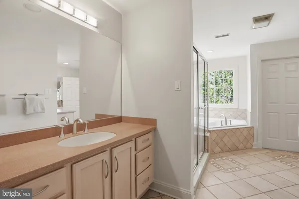 $1,400,000 | 5912 Tall Branches Pass, Clarksville, MD 21029