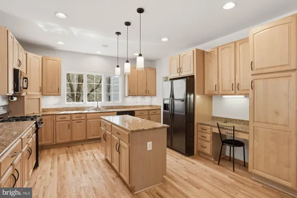 $1,400,000 | 5912 Tall Branches Pass, Clarksville, MD 21029