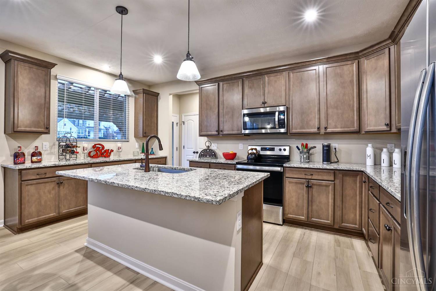 1287 Heather Ridge Cincinnati, OH 45233 - Photo 17 of 47 Gallery Image 17