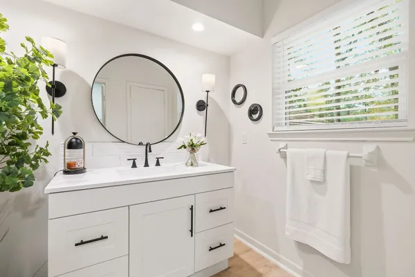 $379,990 | 1957 O'Grady Drive, Conroe, TX 77304