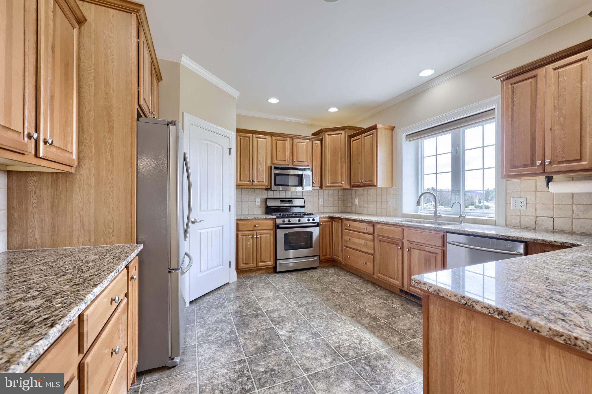 101 Baneberry Lane Lititz, PA 17543 - Photo 22 of 33