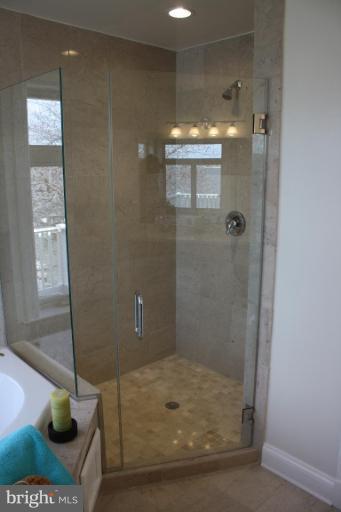 4066 Beach Road Dundalk, MD 21222 - Photo 4 of 30 Master Bath