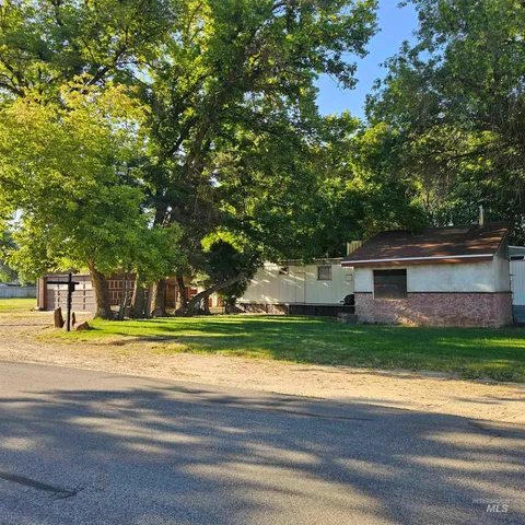 $335,000 | 2141 East Syringa Street, Eagle, ID 83616