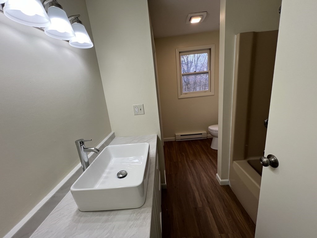 52-54 Benton Street Springfield, MA 01109 - Photo 7 of 21 Gallery Image 7