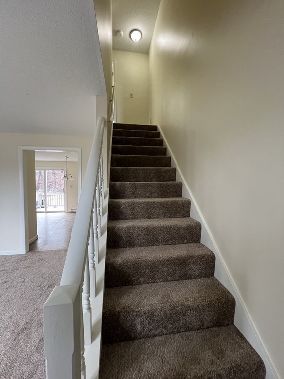 52-54 Benton Street Springfield, MA 01109 - Photo 9 of 21 Gallery Image 9
