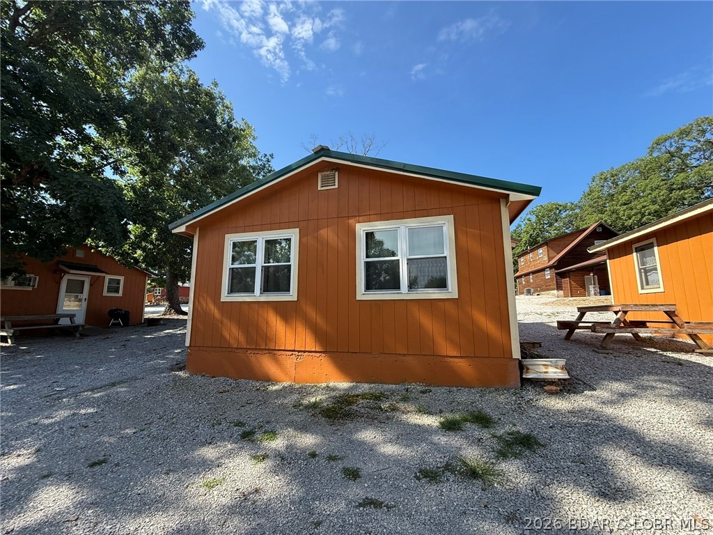 29774 Liars Loop, Unit CABIS Warsaw, MO 65355 - Photo 3 of 19