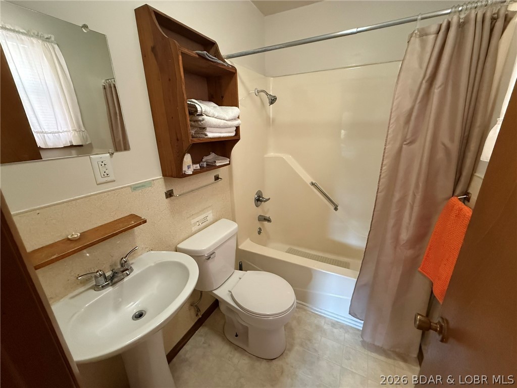 29774 Liars Loop, Unit CABIS Warsaw, MO 65355 - Photo 7 of 19