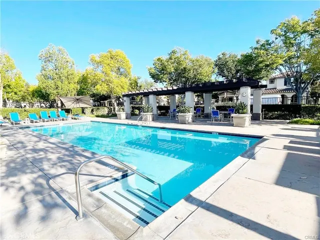 $840,000 | 30 Three Vines Court, Ladera Ranch, CA 92694