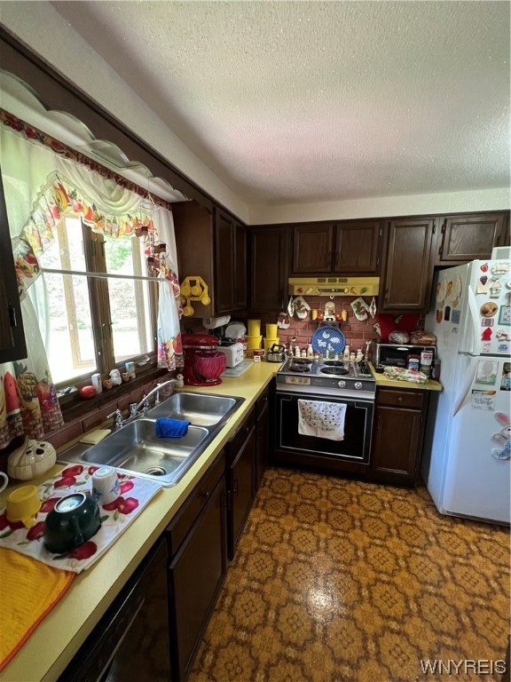 2631 West Blood Road Elma, NY 14052 - Photo 7 of 36