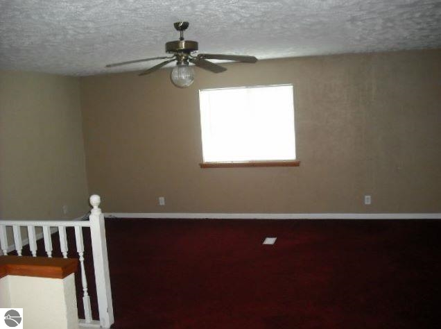 10240 North Reid Road Alma, MI 48801 - Photo 12 of 19 1793927-11.JPG