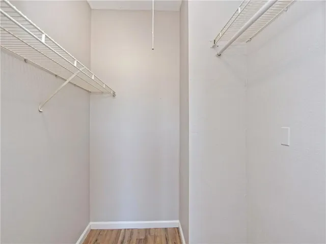 $850 | 12166 Metric Boulevard, Unit 2015, Austin, TX 78758