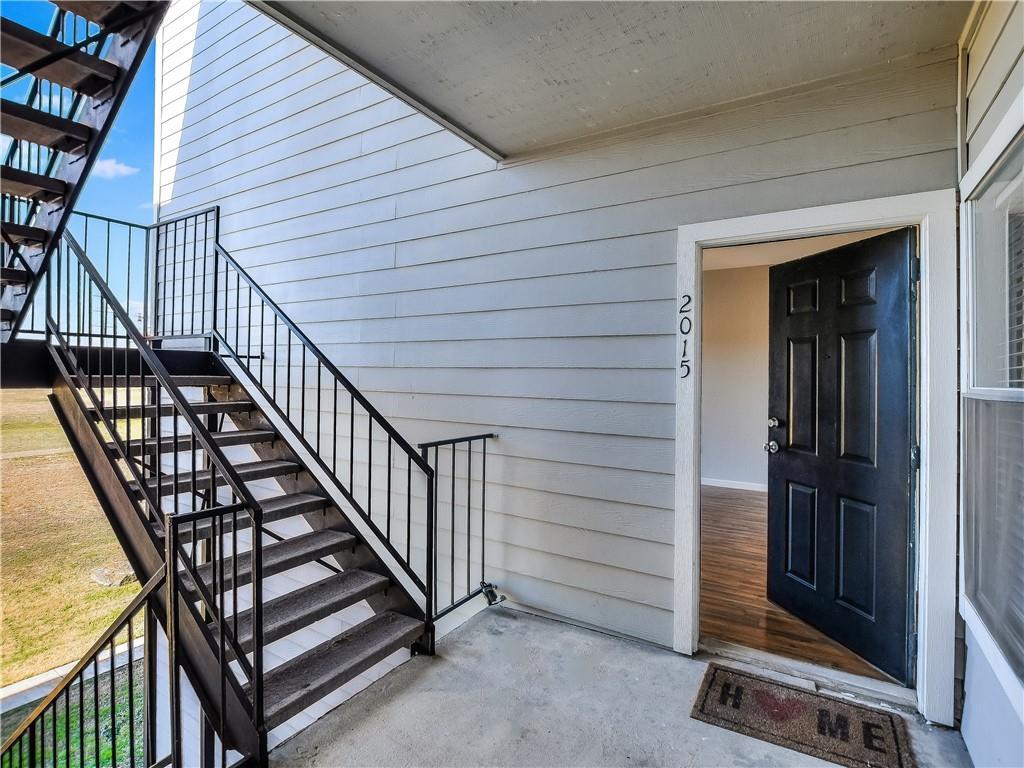 12166 Metric Boulevard, Unit 2015 Austin, TX 78758 - Photo 2 of 18 a view of entryway