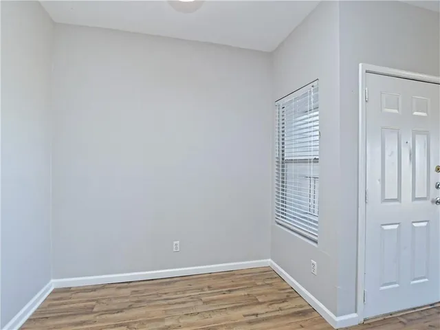 $850 | 12166 Metric Boulevard, Unit 2015, Austin, TX 78758