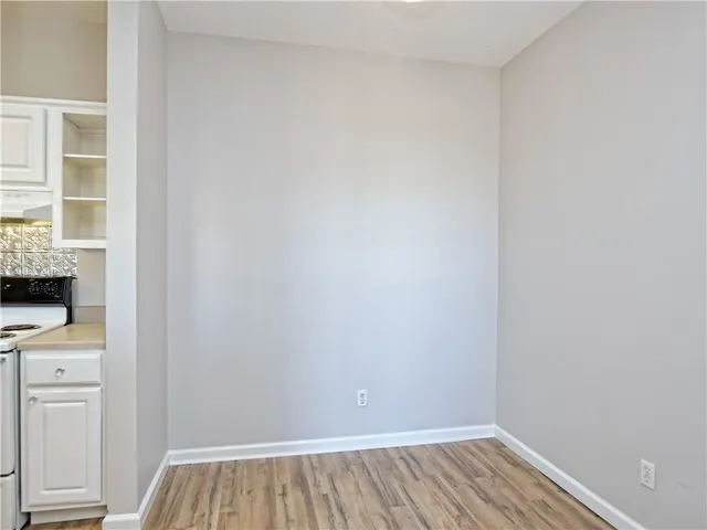 $850 | 12166 Metric Boulevard, Unit 2015, Austin, TX 78758