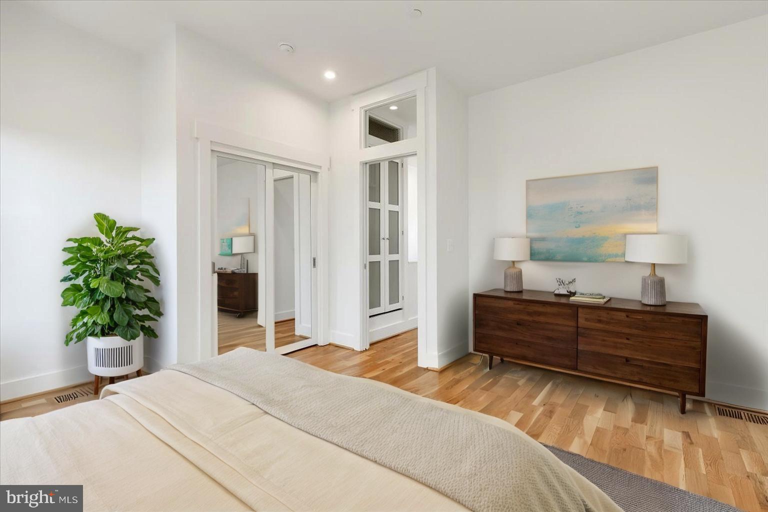 3169 18th Street Northwest, Unit 3 Washington, DC 20010 - Photo 13 of 45