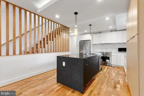 $5,990 | 3169 18th Street Northwest, Unit 3, Washington, DC 20010