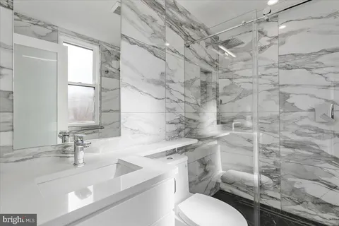 $5,990 | 3169 18th Street Northwest, Unit 3, Washington, DC 20010