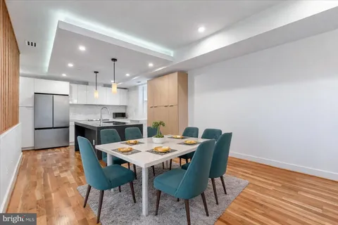 $5,990 | 3169 18th Street Northwest, Unit 3, Washington, DC 20010