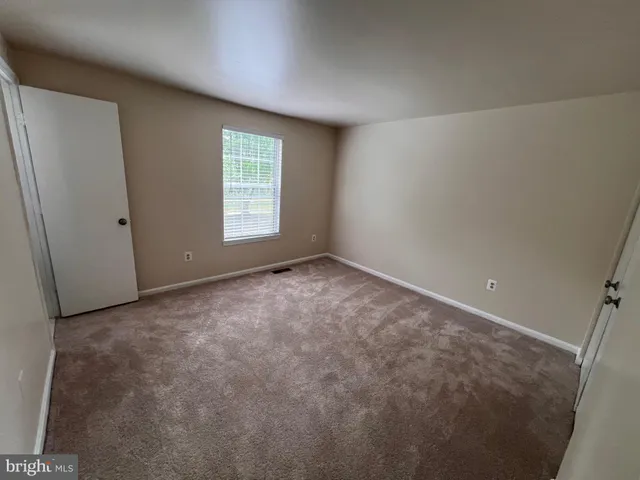 $2,600 | 13 Dinsdale Court, Silver Spring, MD 20906