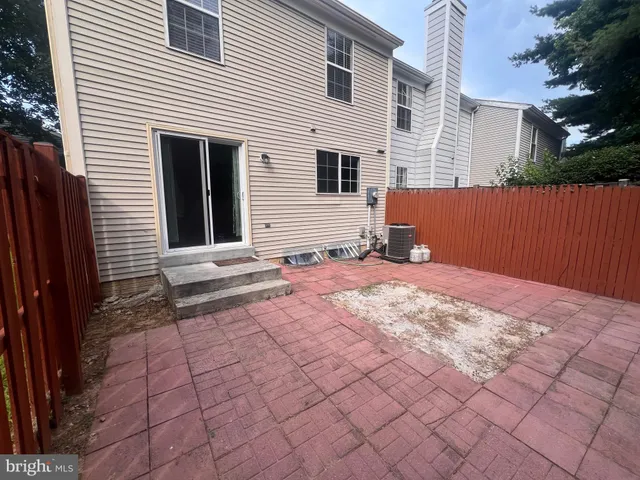 $2,600 | 13 Dinsdale Court, Silver Spring, MD 20906