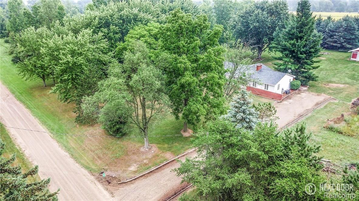8058 Hemingway Road Howell, MI 48855 - Photo 27 of 35 DJI_0044.jpg