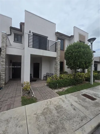 $3,200 | 21124 Northeast 8th Avenue, Unit 211, Miami, FL 33162