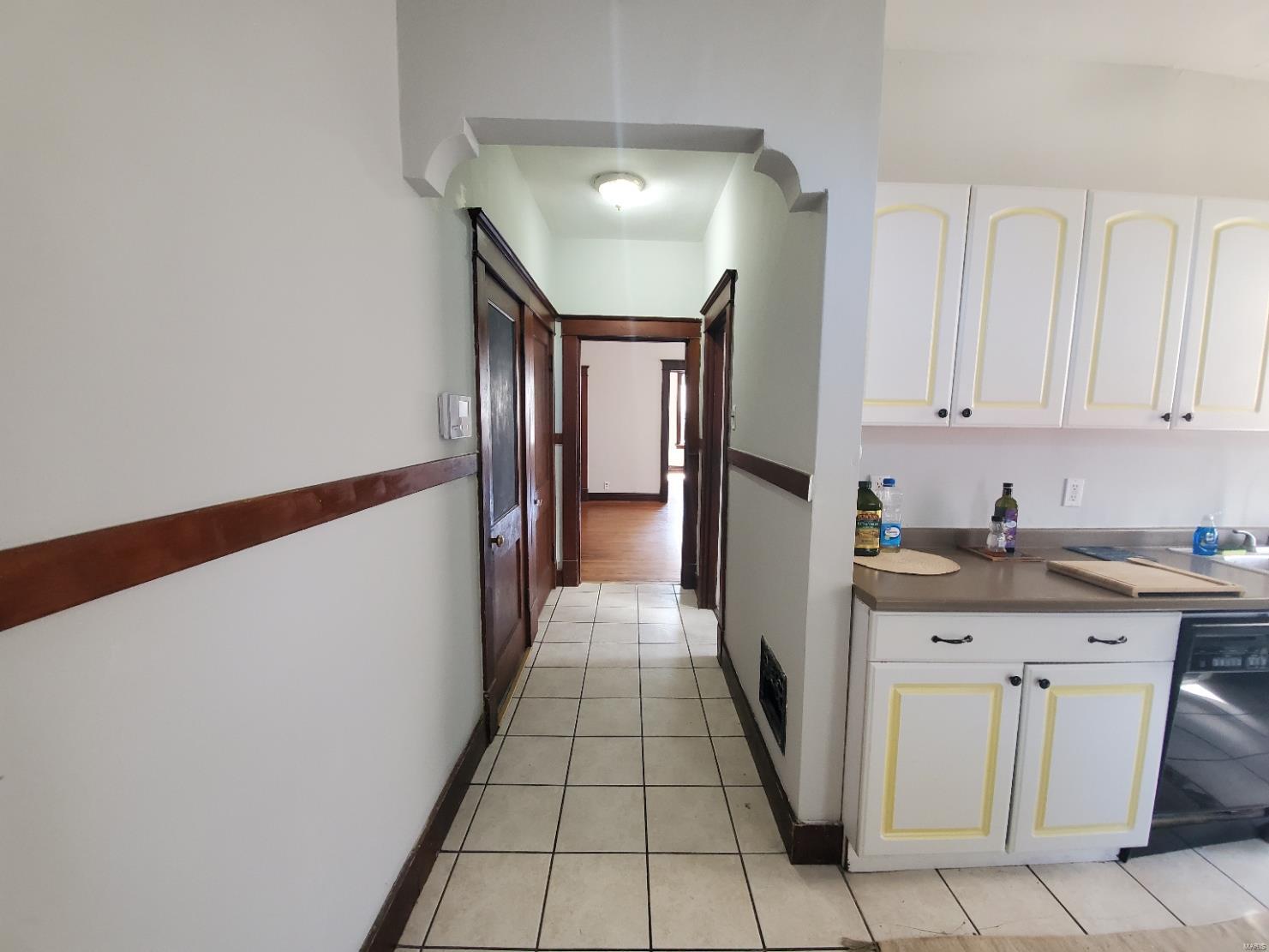 4643 Morgan Ford Road St. Louis, MO 63116 - Photo 15 of 48
