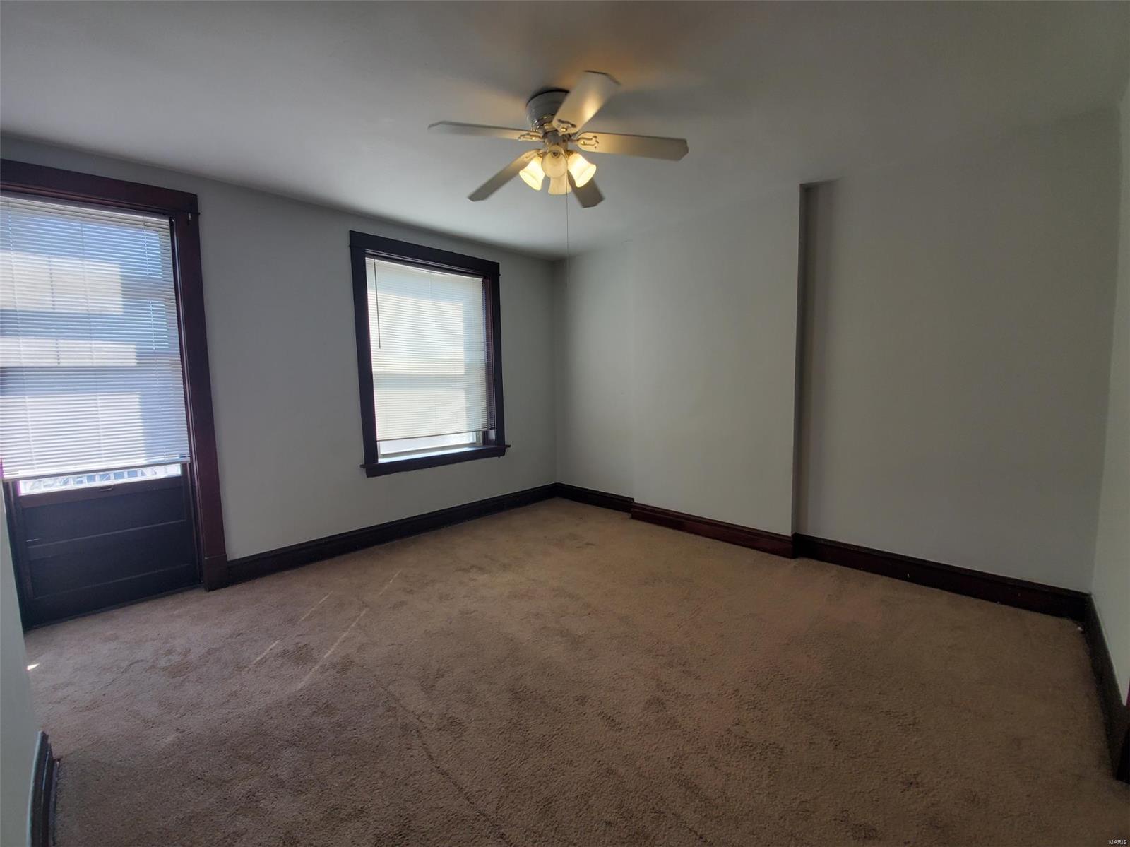 4643 Morgan Ford Road St. Louis, MO 63116 - Photo 17 of 48