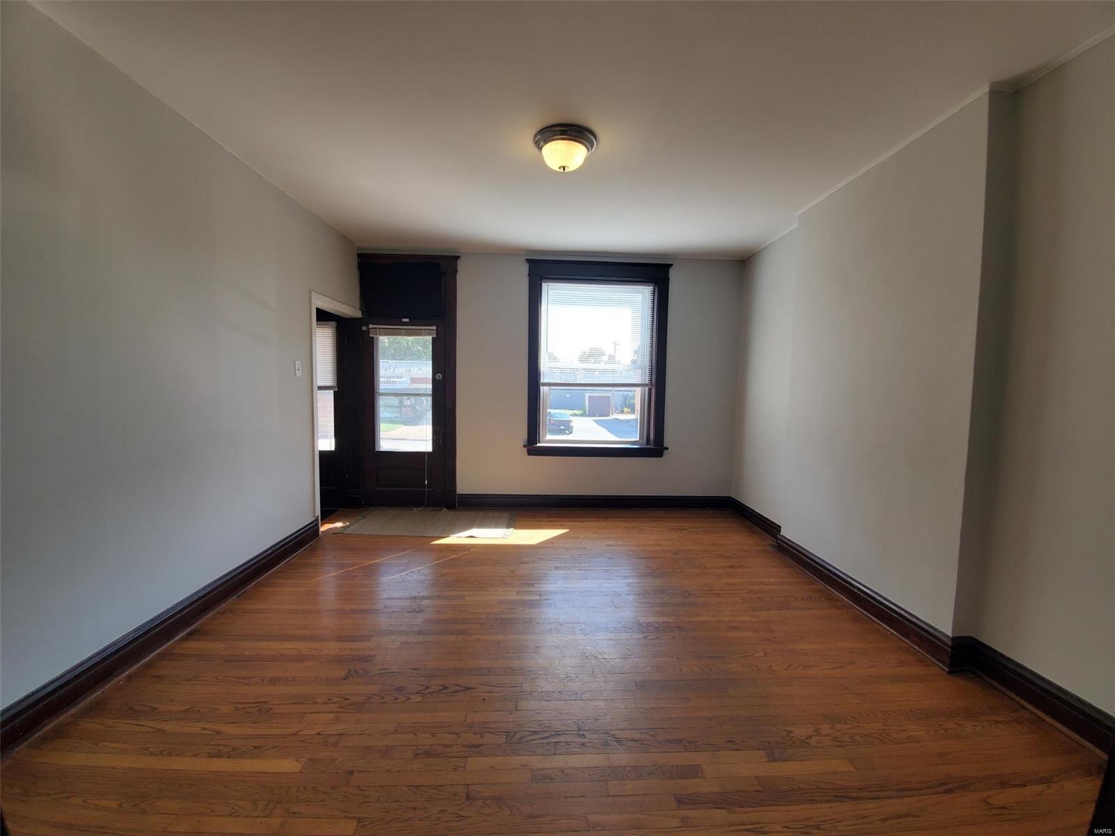 4643 Morgan Ford Road St. Louis, MO 63116 - Photo 5 of 48