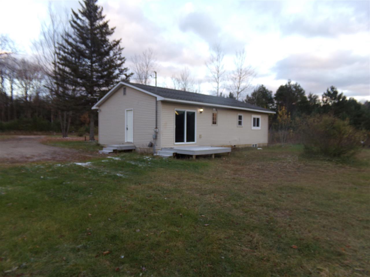 1004 Hassle Road Buckley, MI 49620 - Photo 2 of 13 1869377-1.JPG