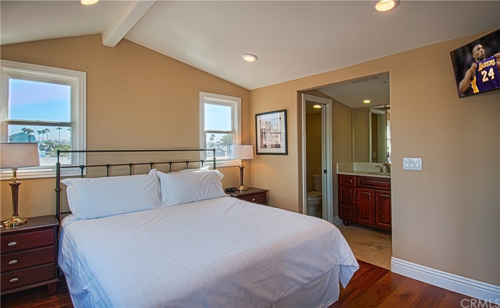 116 39th Street Newport Beach, CA 92663 - Photo 12 of 16