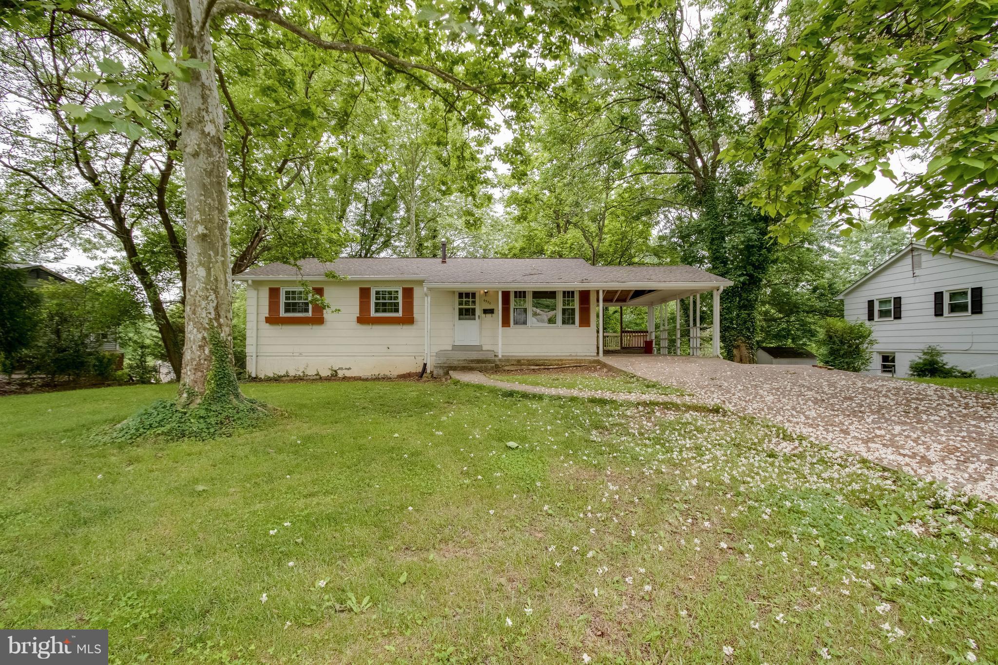6520 Haystack Road Alexandria, VA 22310 - Photo 1 of 20 Front