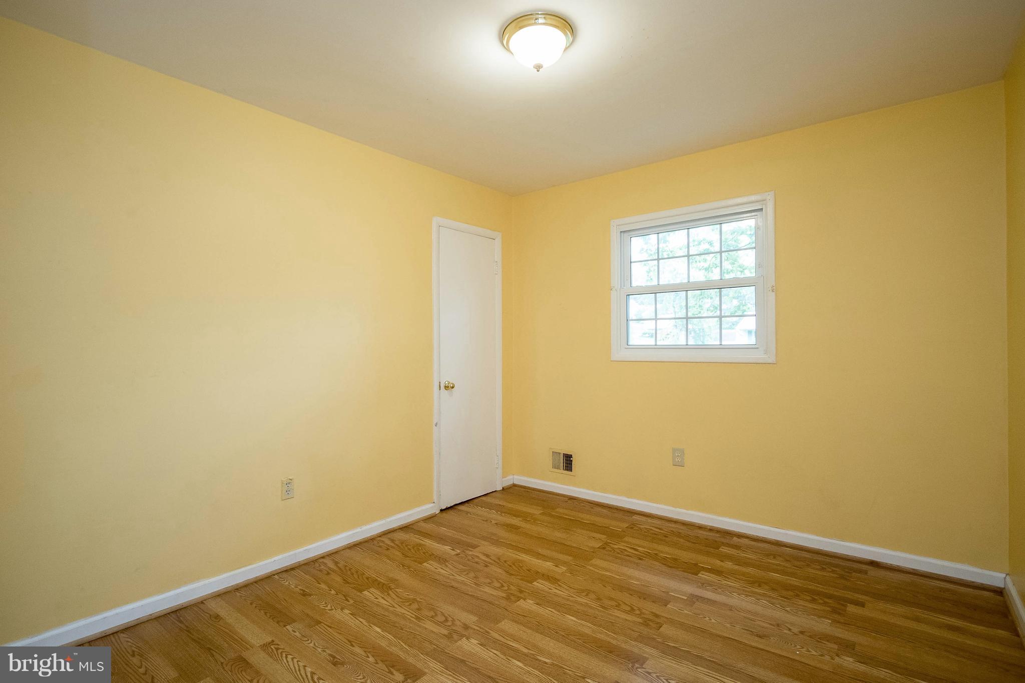 6520 Haystack Road Alexandria, VA 22310 - Photo 8 of 20 Bedroom 1
