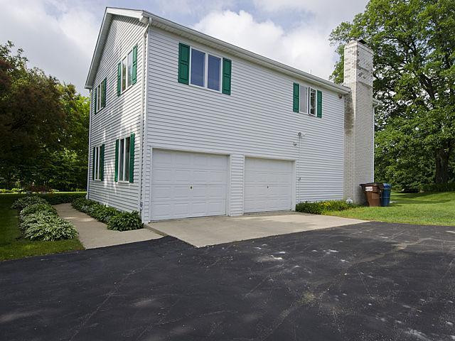 9720 Moon Road Saline, MI 48176 - Photo 4 of 48 Photo 4