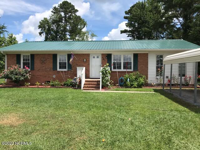 405 Territorial Road New Bern, NC 28560 - Photo 2 of 29 IMG_4933