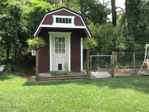 405 Territorial Road New Bern, NC 28560 - Photo 4 of 29 IMG_4935
