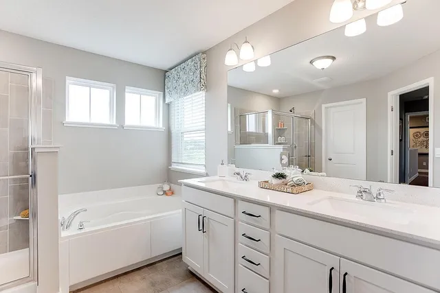 $625,000 | 528 Goldenrod Trail, Waconia, MN 55387