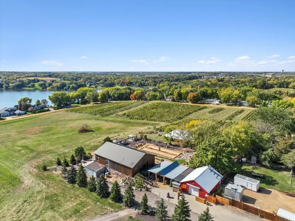 $625,000 | 528 Goldenrod Trail, Waconia, MN 55387