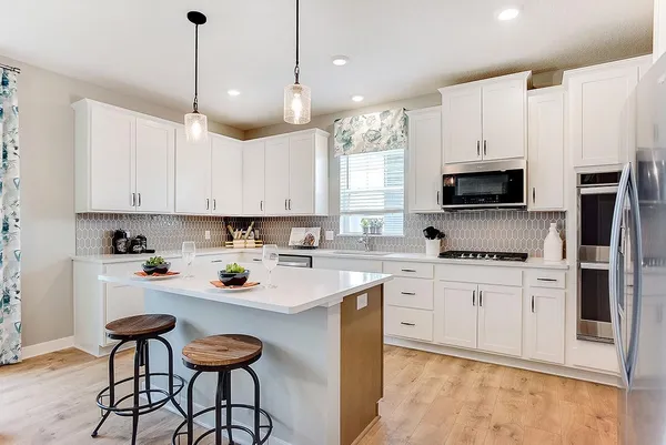 $625,000 | 528 Goldenrod Trail, Waconia, MN 55387