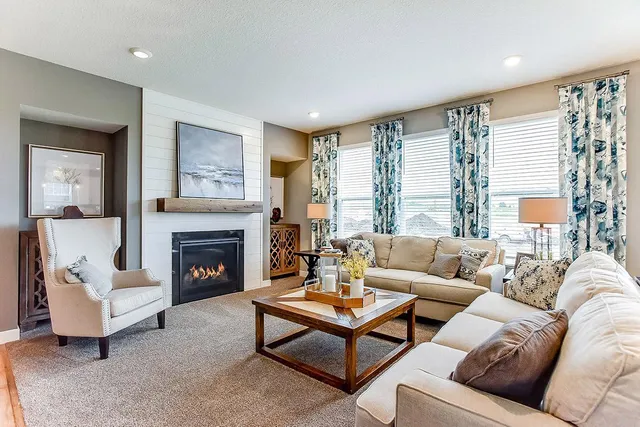 $625,000 | 528 Goldenrod Trail, Waconia, MN 55387