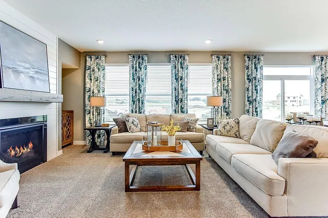 $625,000 | 528 Goldenrod Trail, Waconia, MN 55387