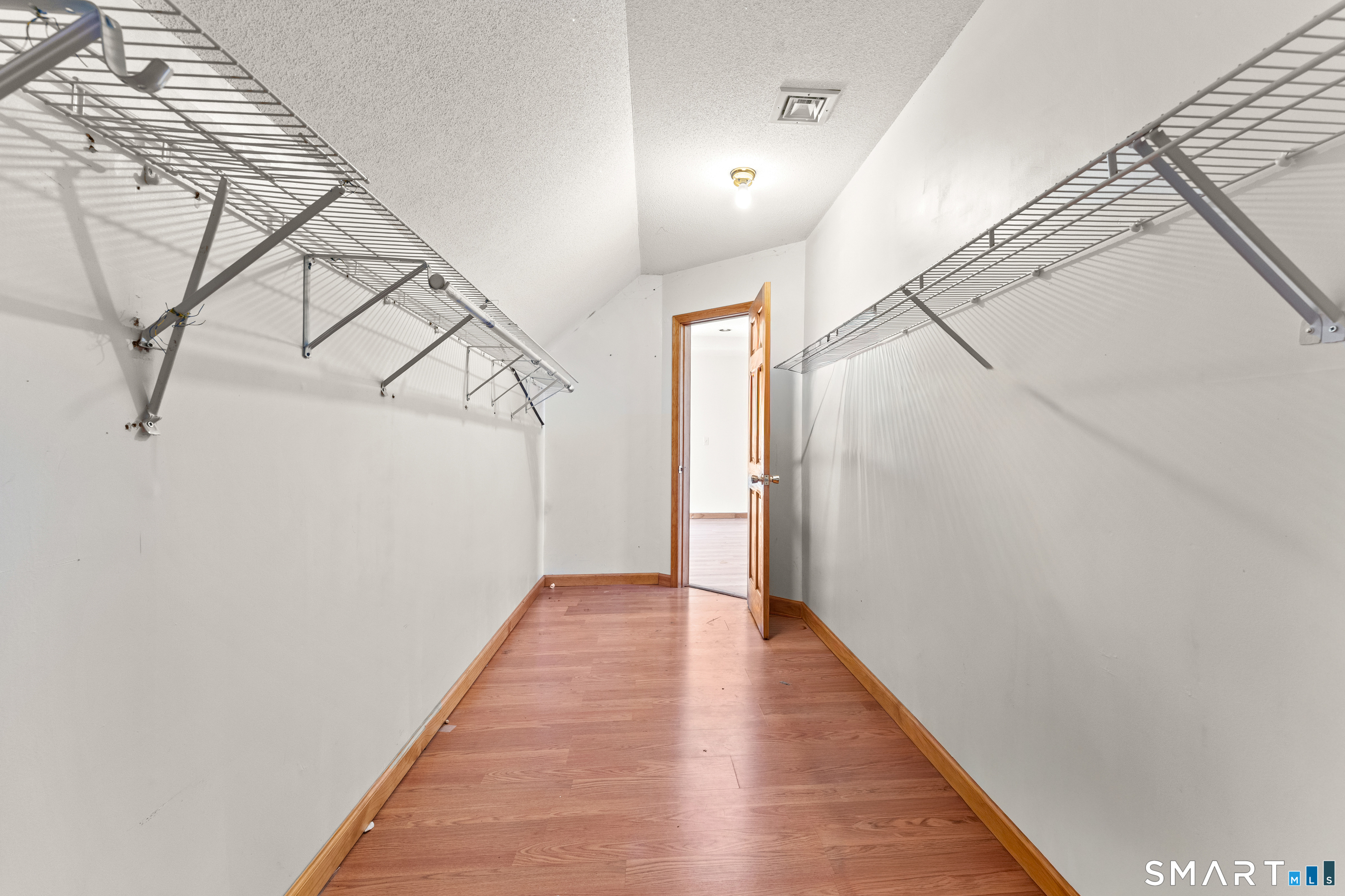77 Graham Ridge Road Naugatuck, CT 06770 - Photo 32 of 40