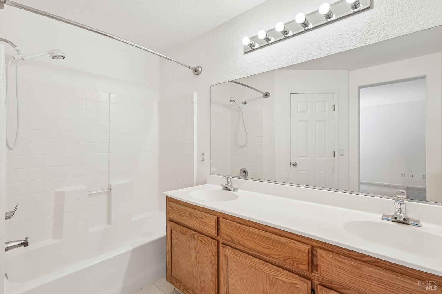 2323 Malachite Way Santa Rosa, CA 95404 - Photo 16 of 36