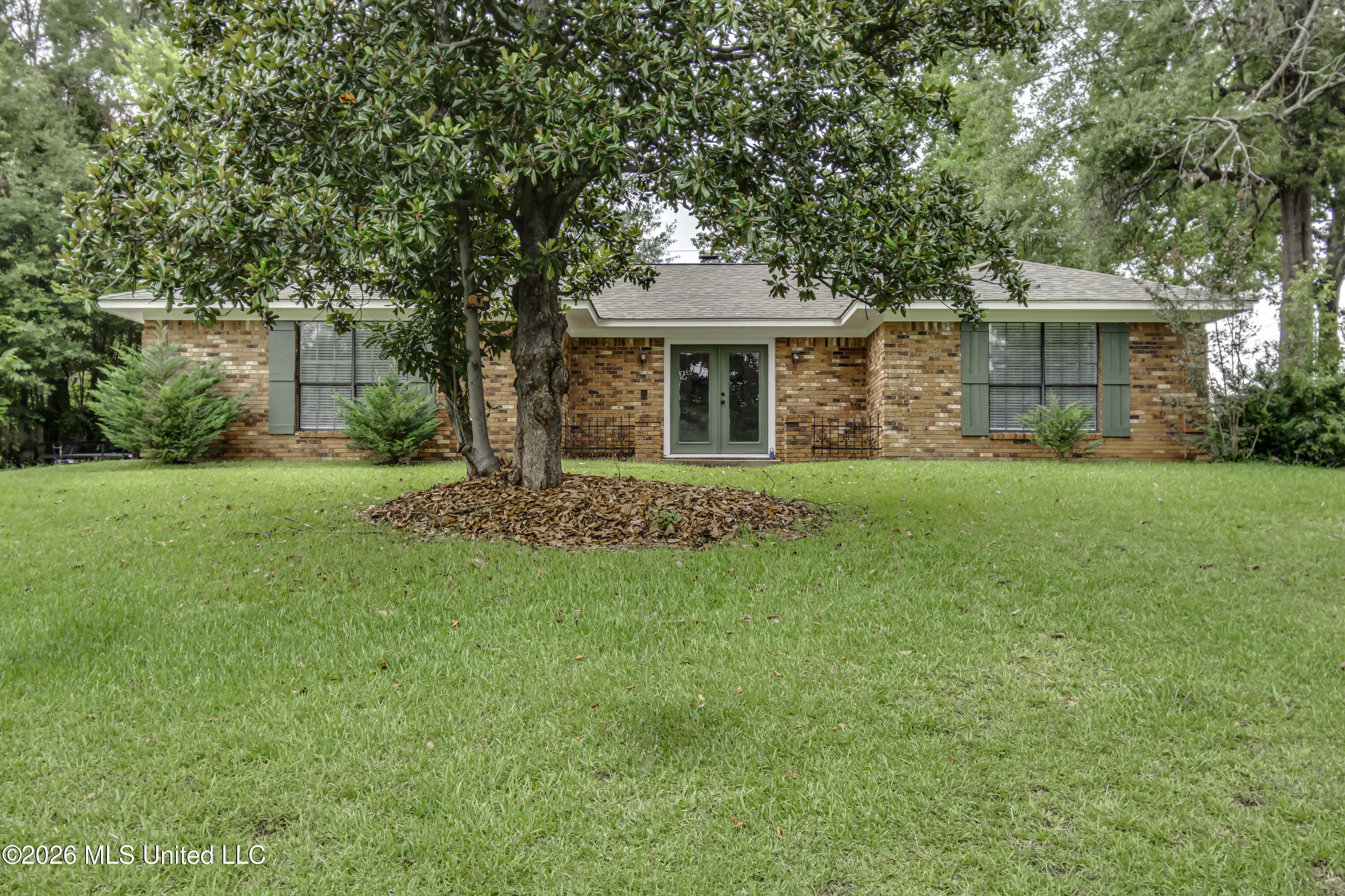 9 Treeway Drive Brandon, MS 39042 - Photo 1 of 57 9 Treeway Dr--6