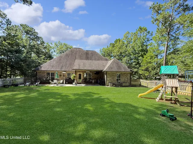 $360,068 | 1178 Sanctuary Drive, Brandon, MS 39042