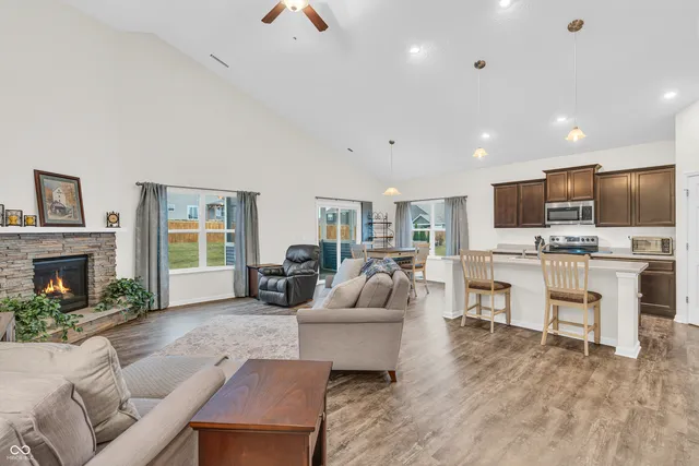 $344,900 | 1059 Cherry Tree Lane, Greenwood, IN 46143