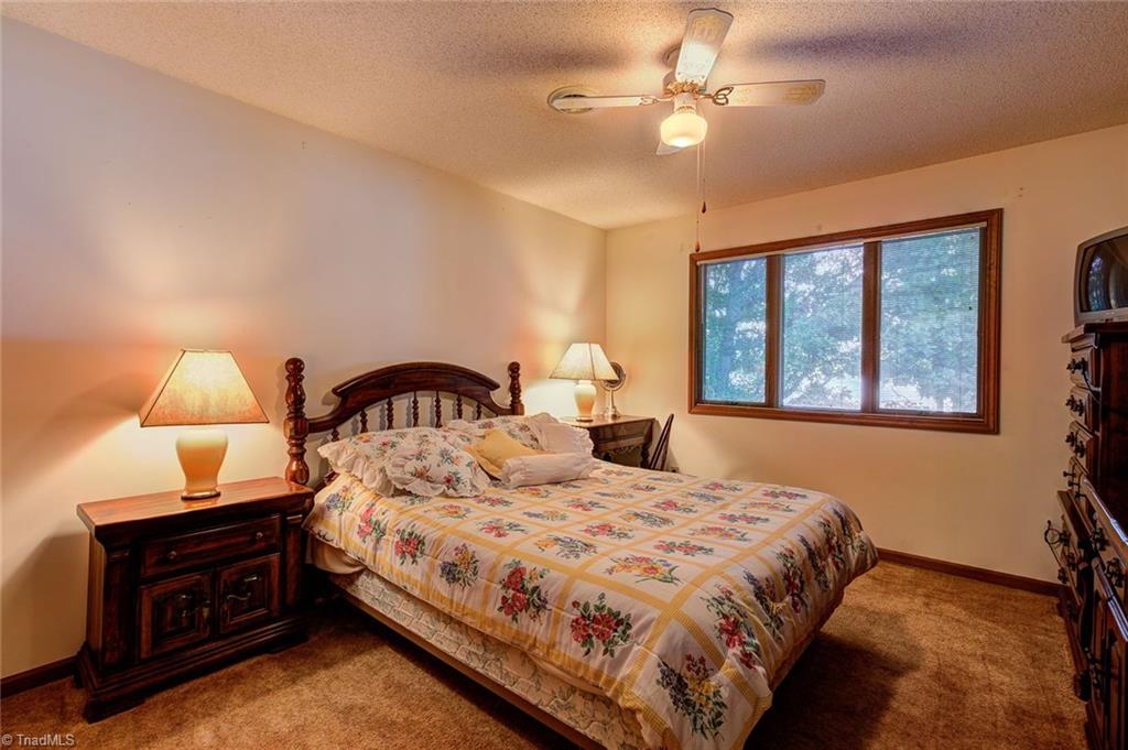 143 Riverside Court Lexington, NC 27292 - Photo 15 of 30 Gallery Image 15