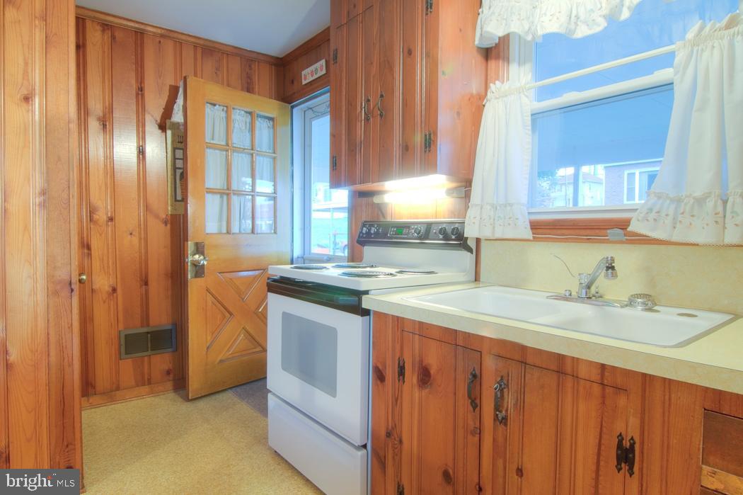 9 North Wood Road Lancaster, PA 17602 - Photo 11 of 27 Gallery Image 11